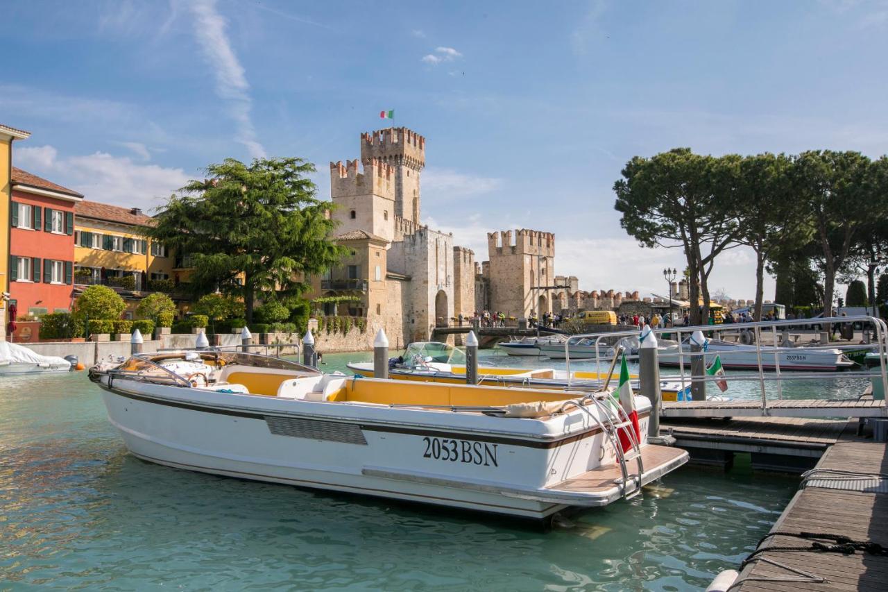 Villa Fiorita Apartments - Happy Rentals Sirmione Exterior foto