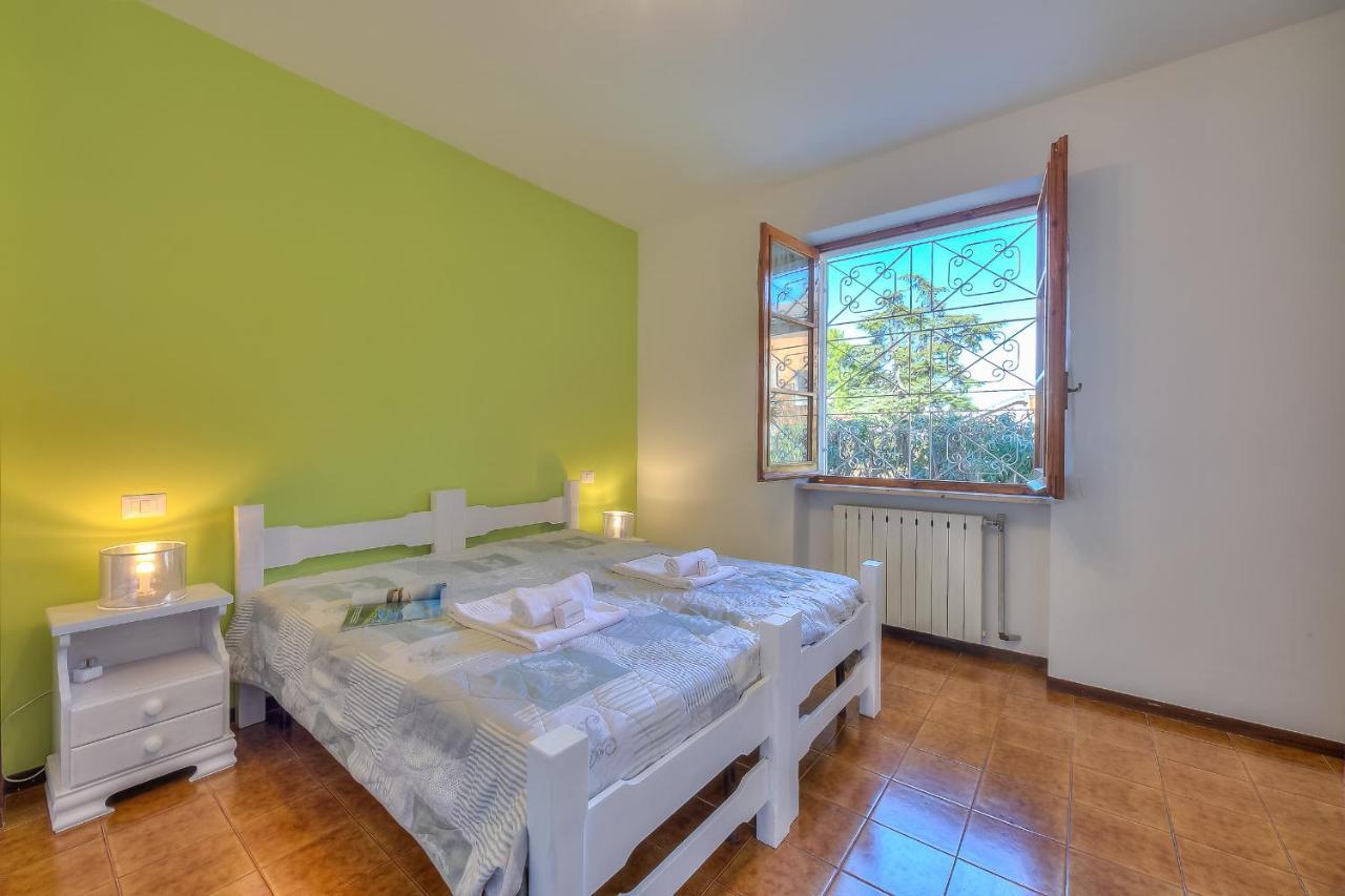 Villa Fiorita Apartments - Happy Rentals Sirmione Exterior foto