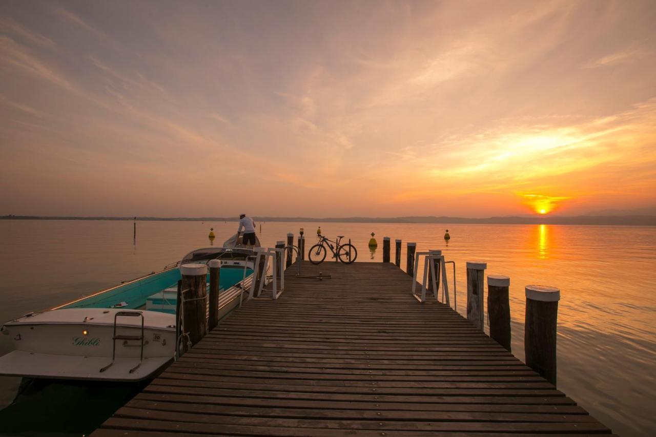 Villa Fiorita Apartments - Happy Rentals Sirmione Exterior foto